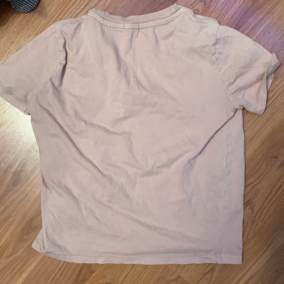 Garage peachy light pink “whistler” t shirt - Picture 3 of 3